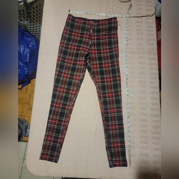 Zara Plaid Pants - Picture 2 of 4